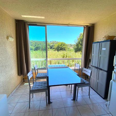Appart 4 pers dans résidence avec piscine à 10 min de la plage Sanary-sur-Mer Extérieur photo
