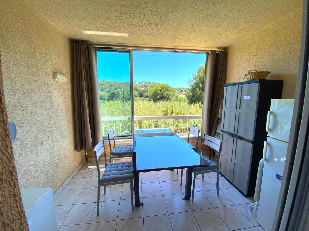Appart 4 pers dans résidence avec piscine à 10 min de la plage Sanary-sur-Mer Extérieur photo