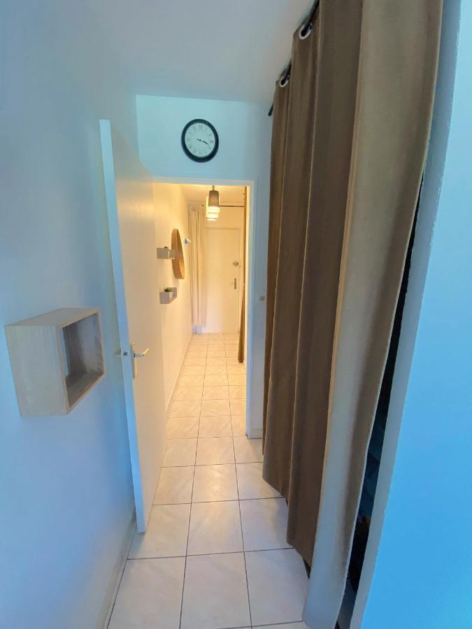 Appart 4 pers dans résidence avec piscine à 10 min de la plage Sanary-sur-Mer Extérieur photo